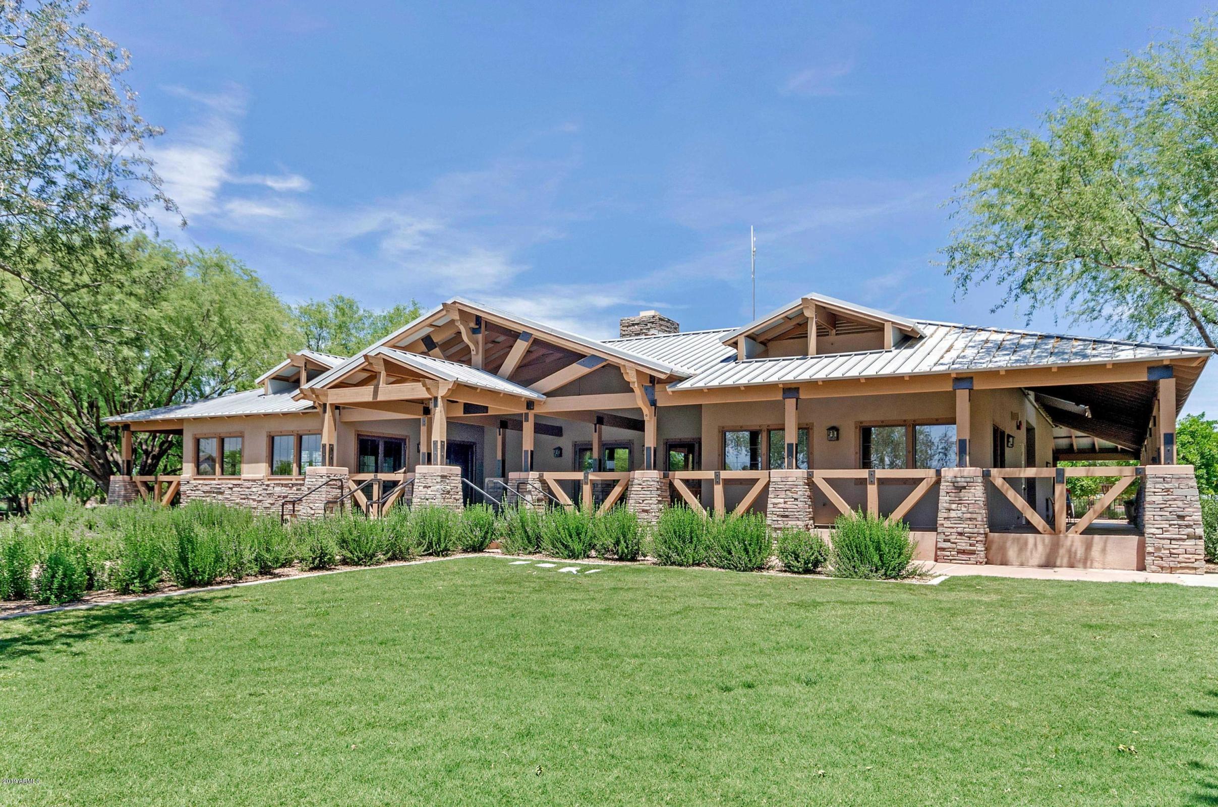 4008 East Ironhorse Road Gilbert, AZ 85297 - Photo 22 of 23 Community Center