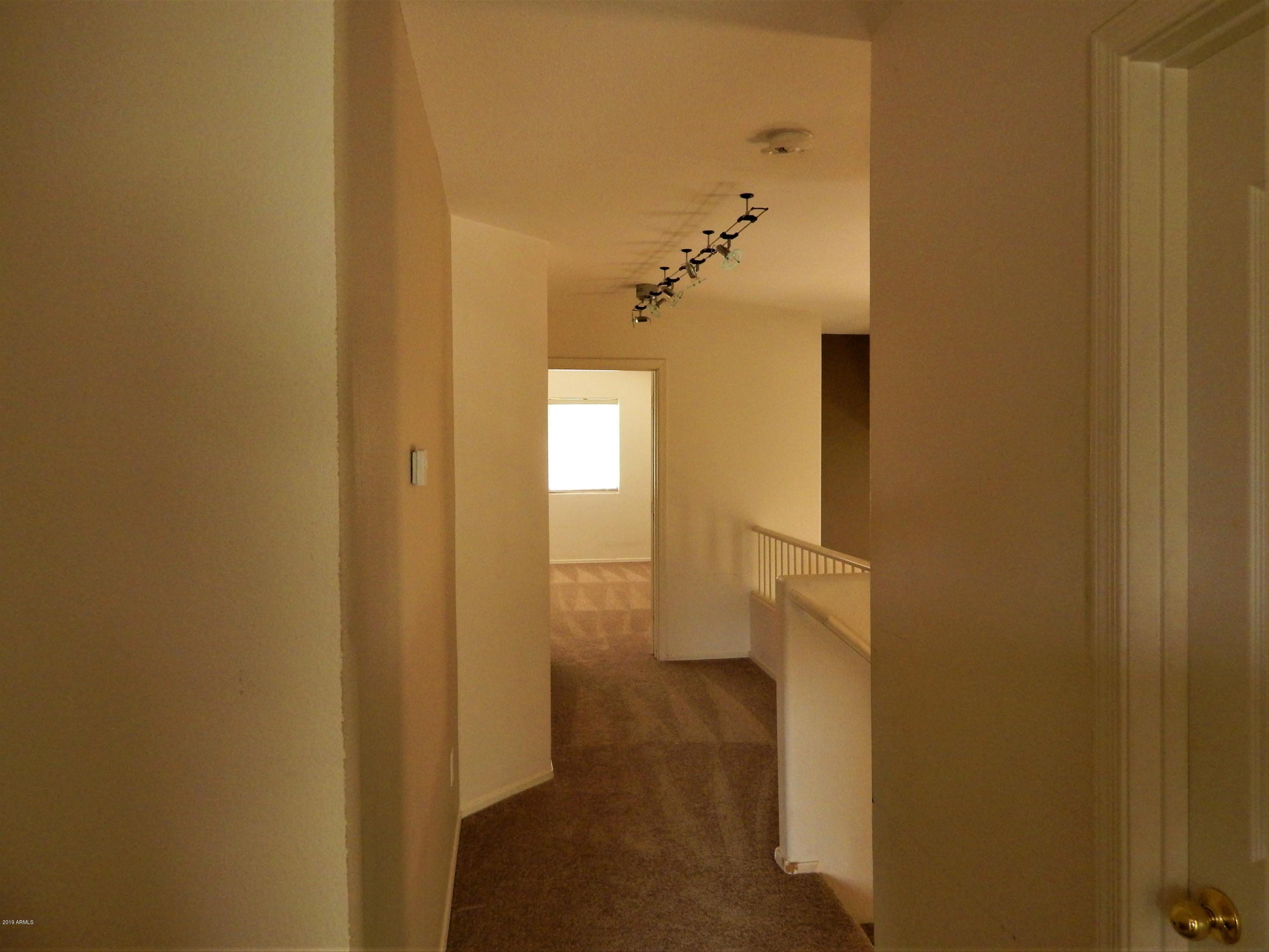 4008 East Ironhorse Road Gilbert, AZ 85297 - Photo 8 of 23 Upstairs hall