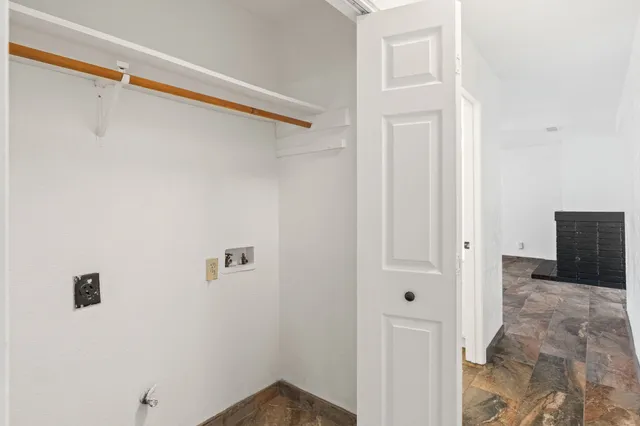 $1,995 | 2406 Berkeley Avenue, Unit B, Austin, TX 78745