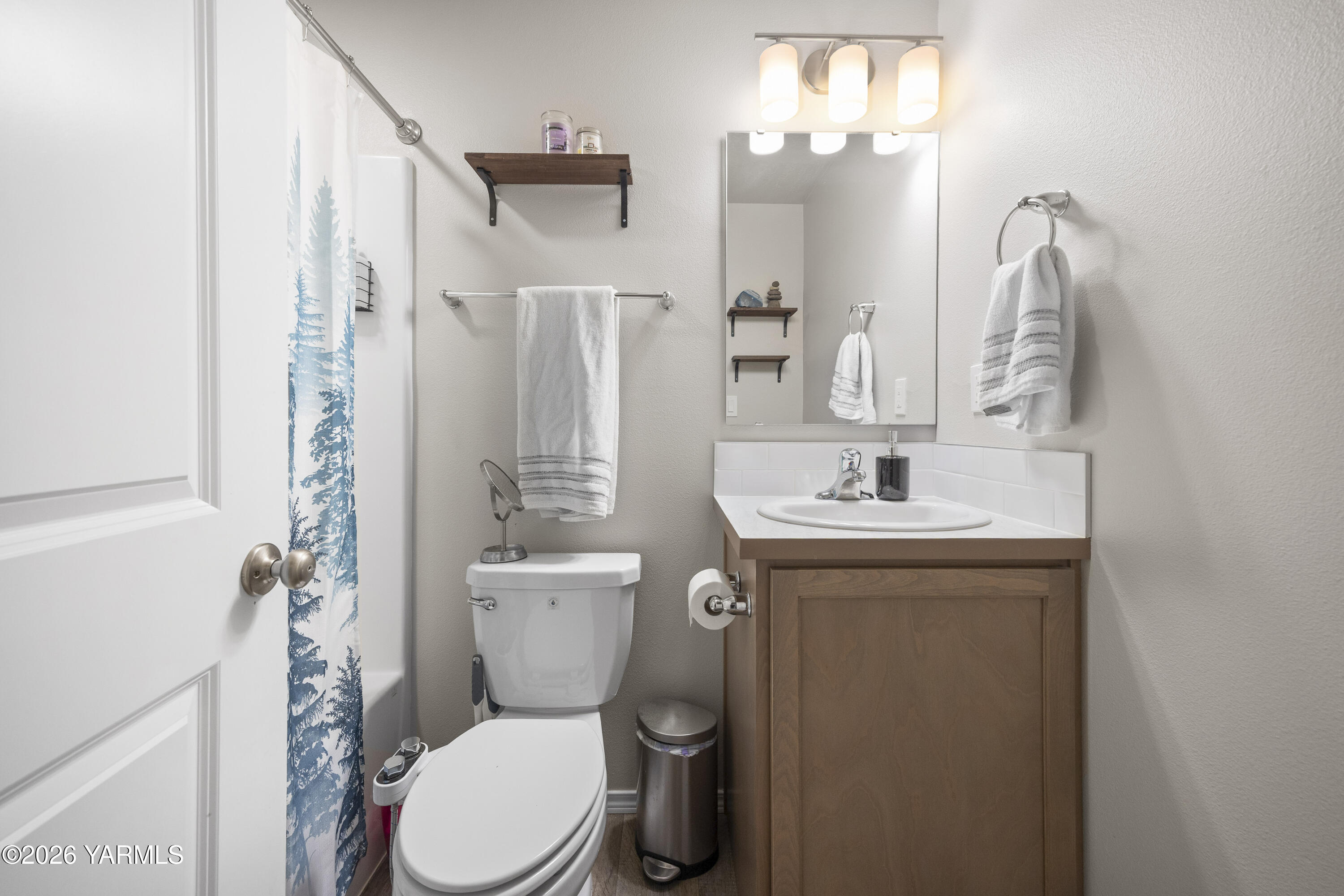 112 Bitters Loop Grandview, WA 98930 - Photo 18 of 24 112 Bitters Loop 3.23.26 10