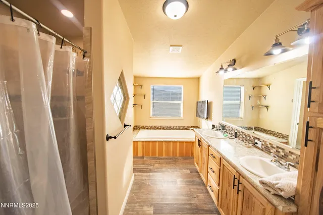 a bathroom with a toilet