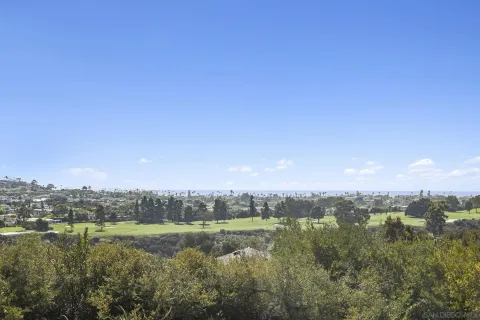 $7,400,000 | 7105 Country Club Drive, La Jolla, CA 92037