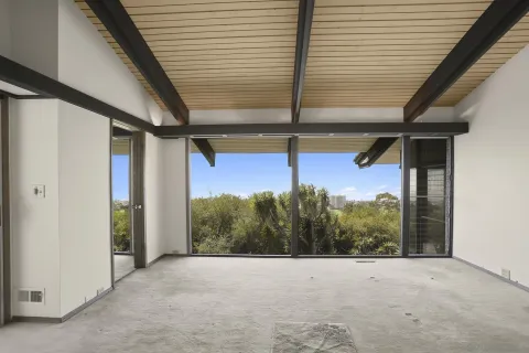 $7,400,000 | 7105 Country Club Drive, La Jolla, CA 92037