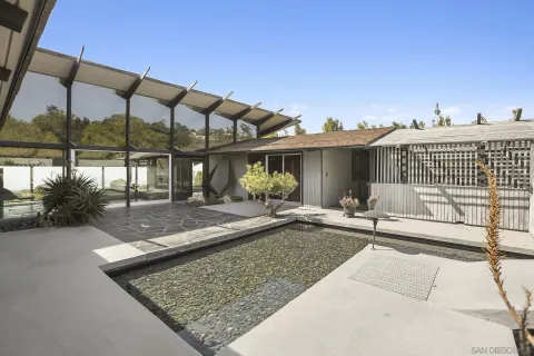 $7,400,000 | 7105 Country Club Drive, La Jolla, CA 92037