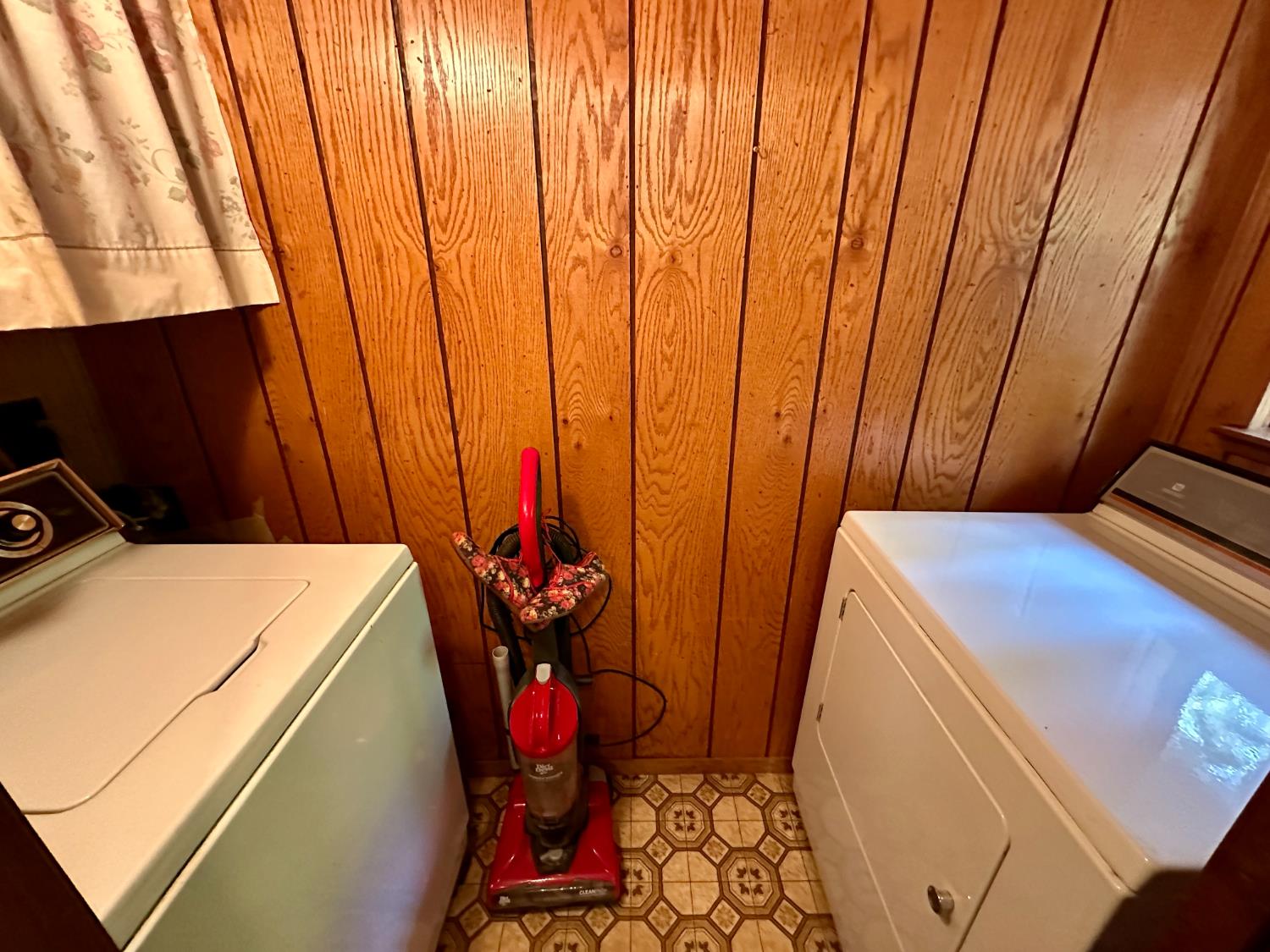 1197 McKay's Point Road Arnold, CA 95223 - Photo 12 of 28