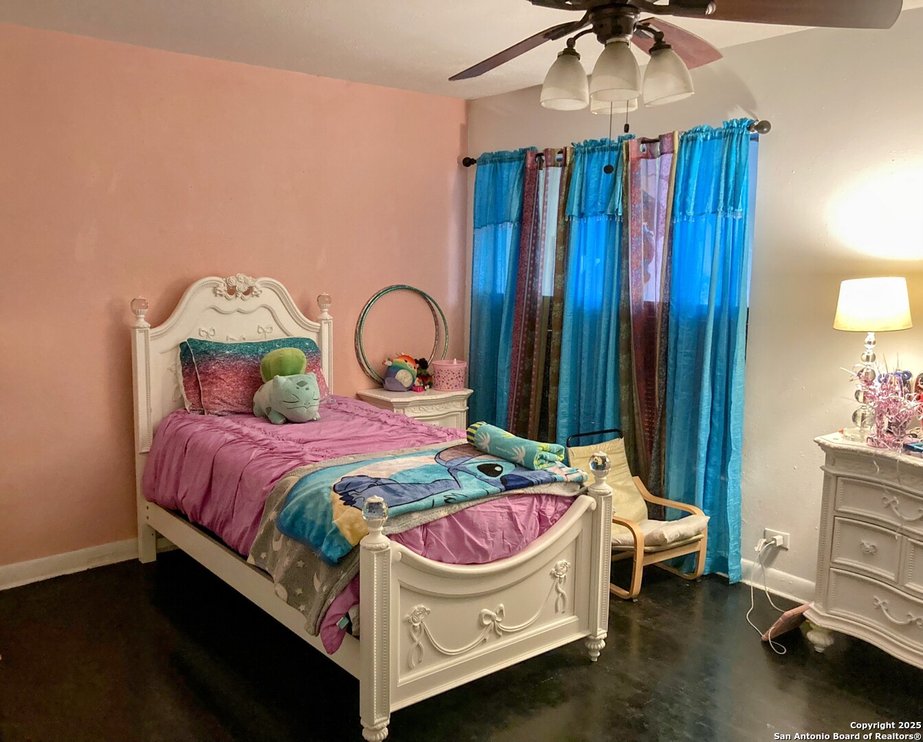 724 Holmgreen Road San Antonio, TX 78220 - Photo 11 of 23