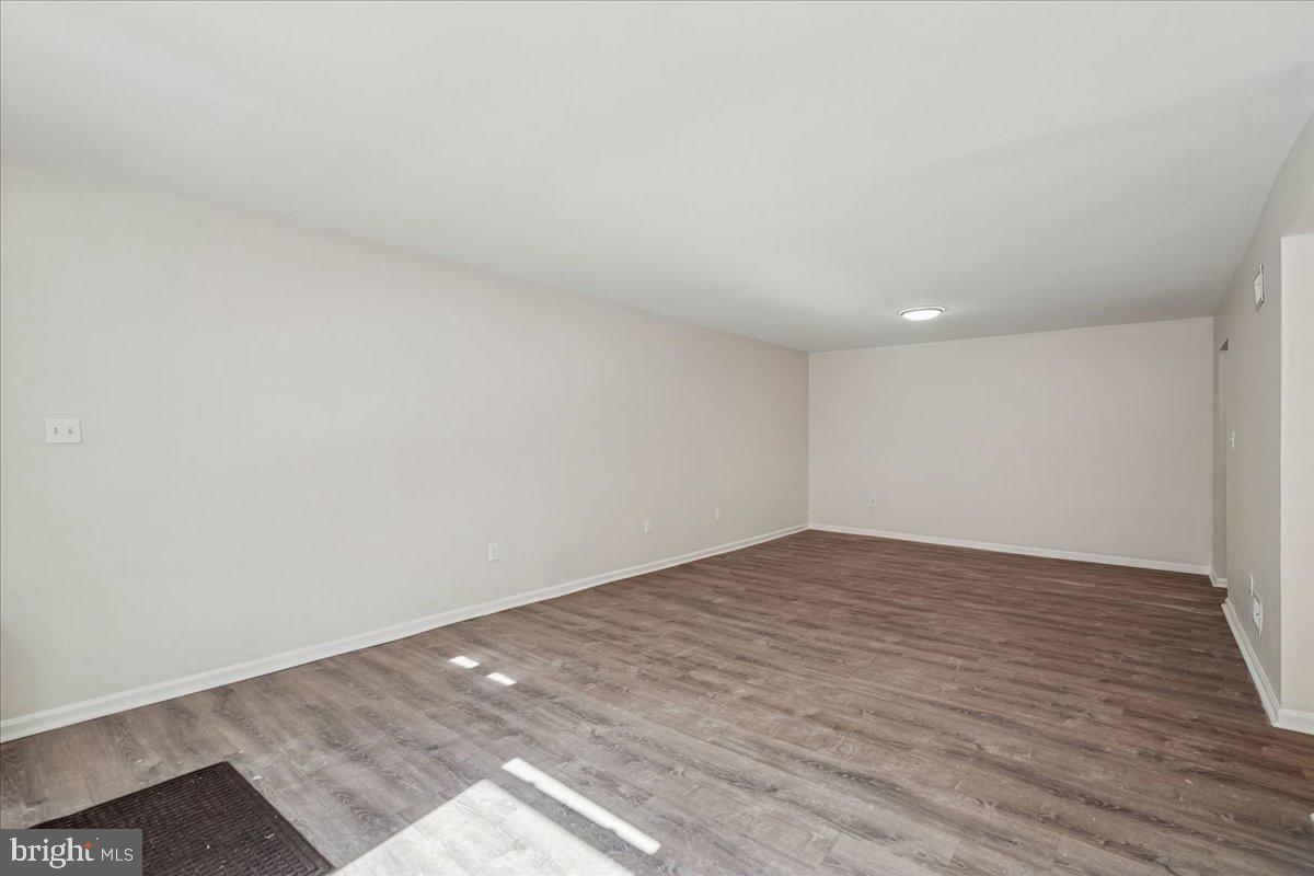 1891 Addison Road South District Heights, MD 20747 - Photo 4 of 21 Living/dining room.