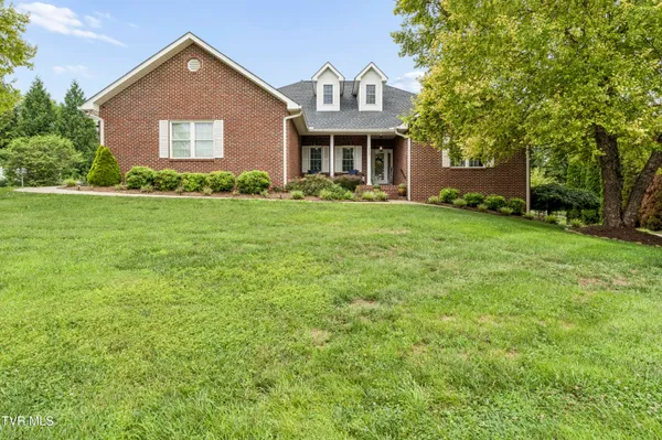 $700,000 | 13 East Ridgefield Court, Greeneville, TN 37745
