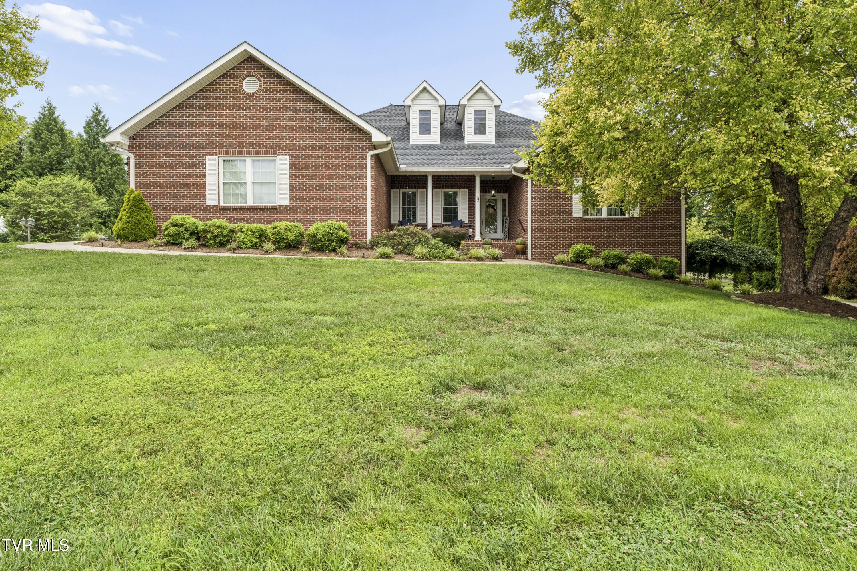 13 East Ridgefield Court Greeneville, TN 37745 - Photo 1 of 73 EeastFRidgefield-66