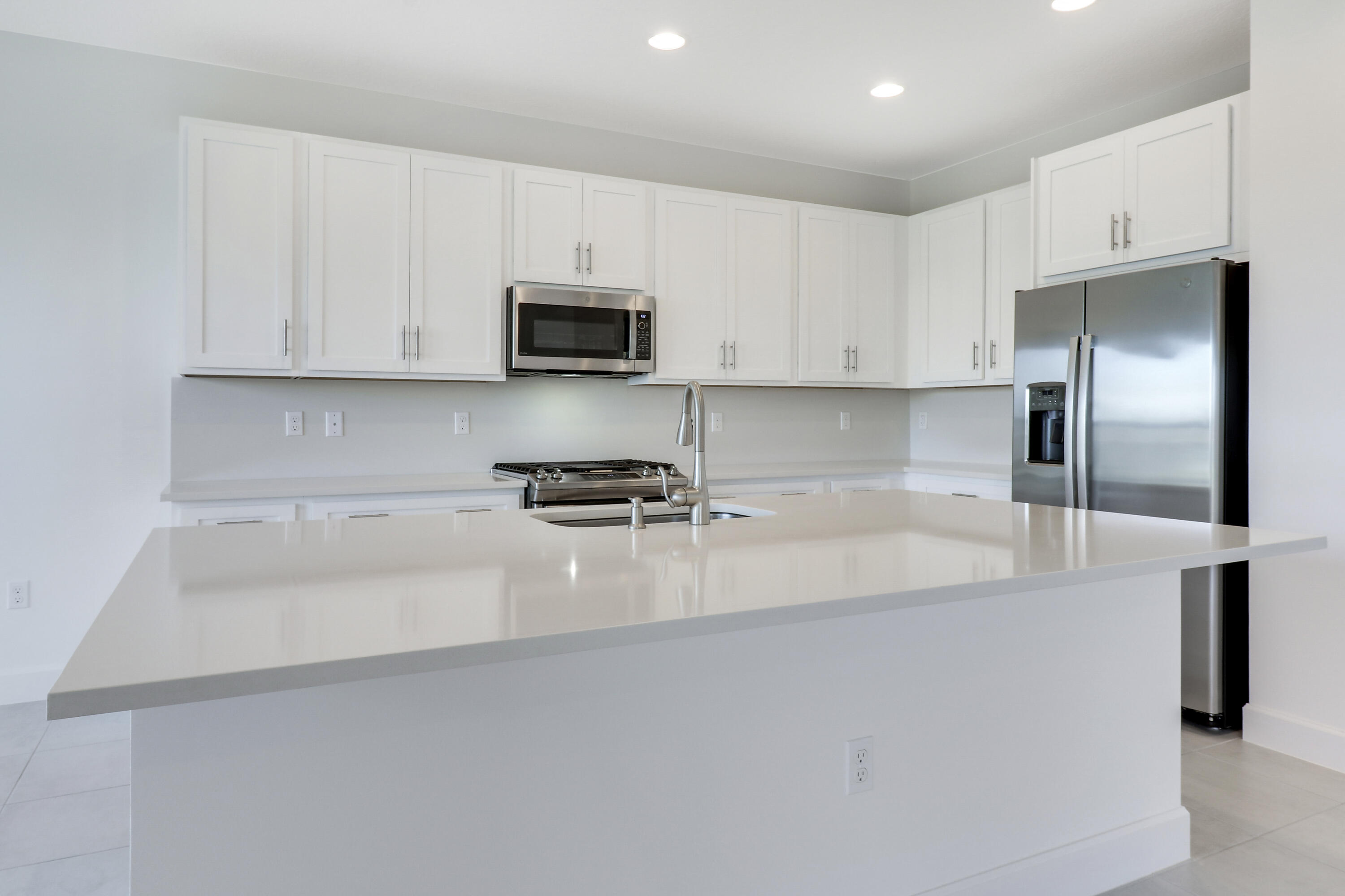 13439 Southwest River Rock Road Port St. Lucie, FL 34987 - Photo 6 of 103 House4-25