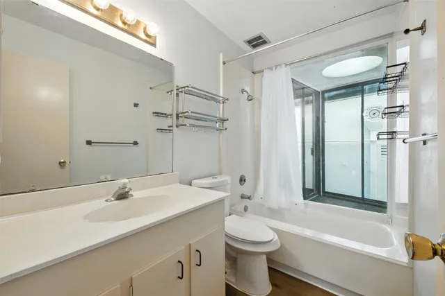 $2,250 | 3108 Vossdale Road, Houston, TX 77027