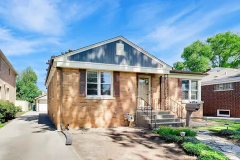 $524,999 | 479 North Elm Avenue, Elmhurst, IL 60126