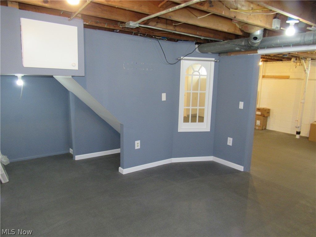 3247 Berea Road Cleveland, OH 44111 - Photo 25 of 35 Gallery Image 25