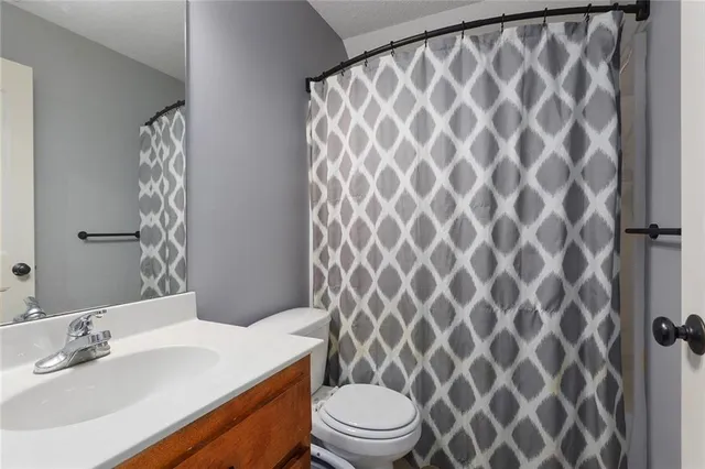 $265,000 | 1857 Praun Lane, Kansas City, KS 66102