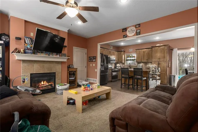 $265,000 | 1857 Praun Lane, Kansas City, KS 66102