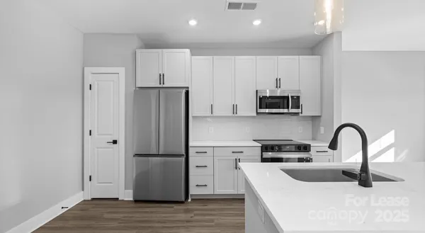 $1,381 | 120 Matheson Avenue, Unit A1A, Charlotte, NC 28206