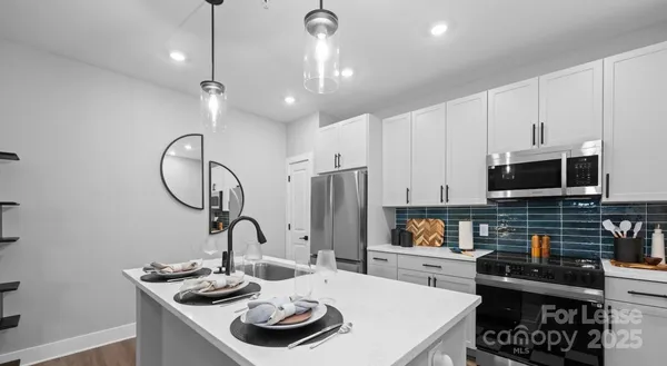 $1,381 | 120 Matheson Avenue, Unit A1A, Charlotte, NC 28206