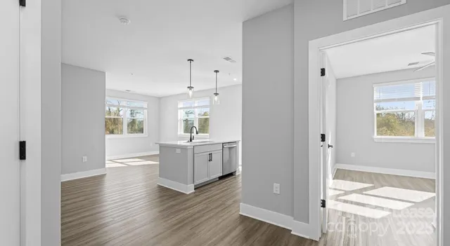 $1,529 | 120 Matheson Avenue, Unit A1A, Charlotte, NC 28206