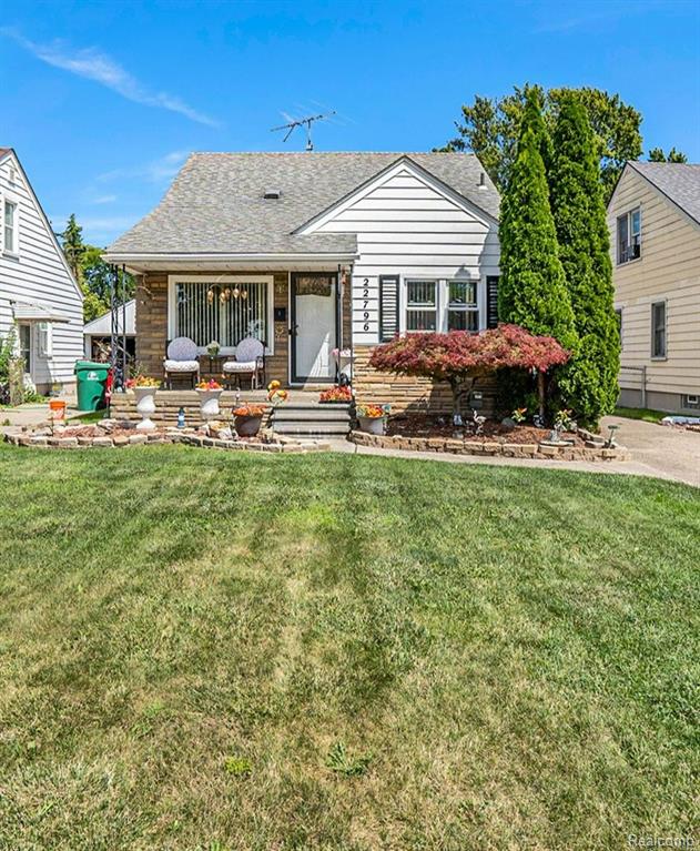 22796 Roxana Avenue Eastpointe, MI 48021 - Photo 1 of 21 Gallery Image 1