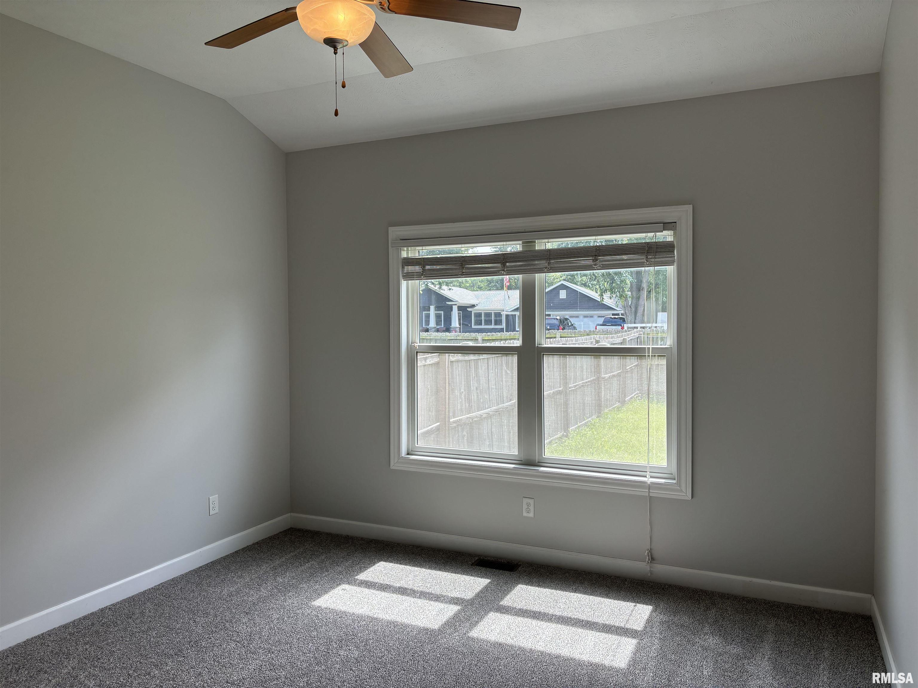 4632 Thompson Road Springfield, IL 62711 - Photo 6 of 15