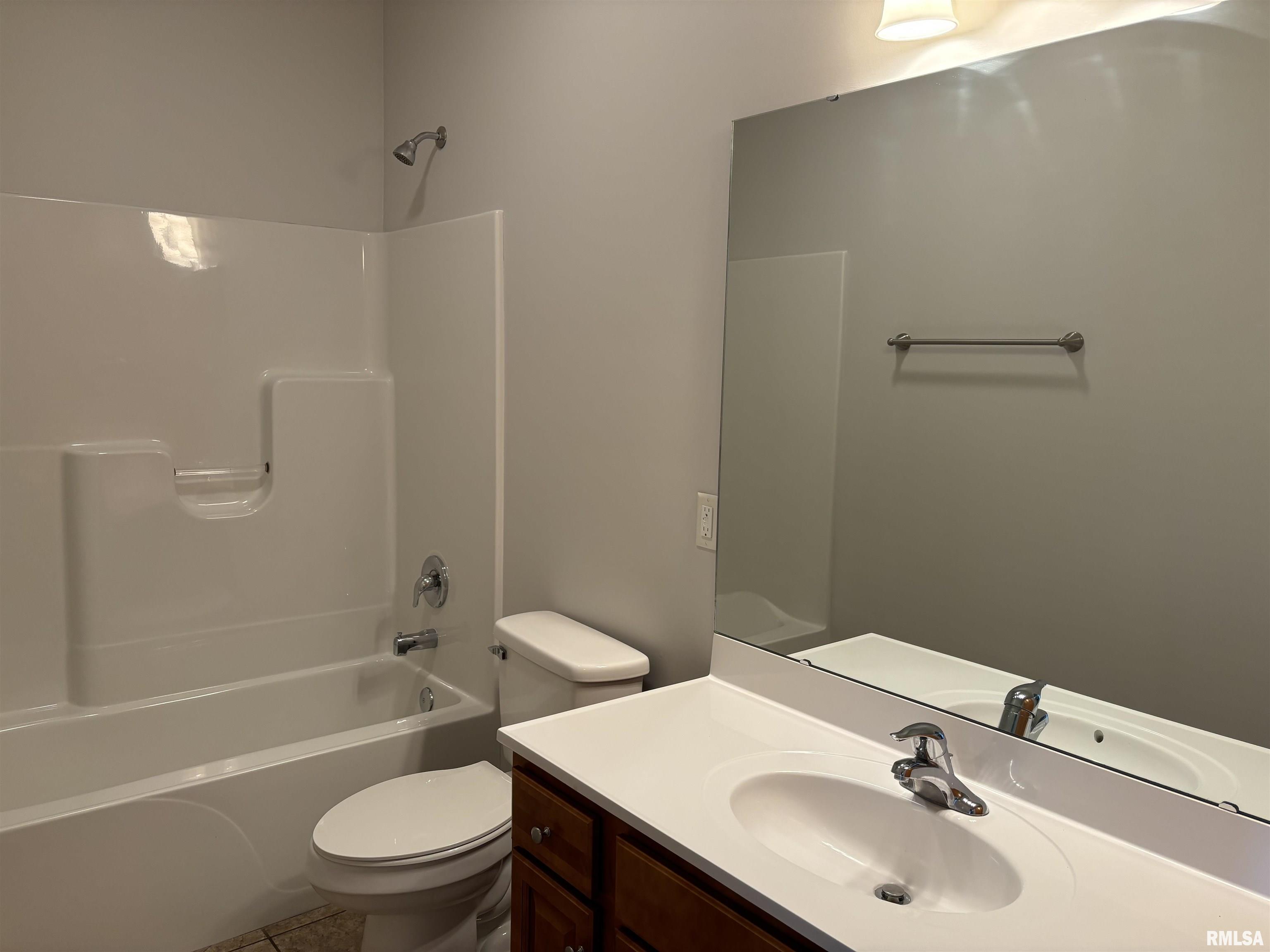 4632 Thompson Road Springfield, IL 62711 - Photo 10 of 15