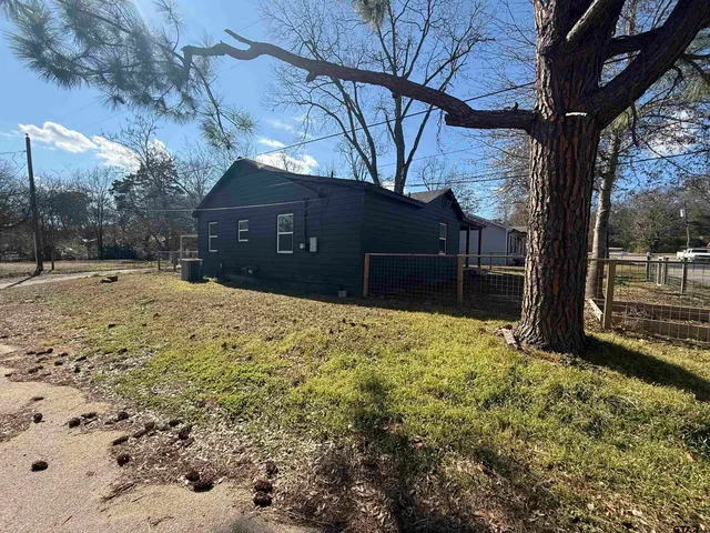 $169,900 | 314 East Madison Street, Overton, TX 75684