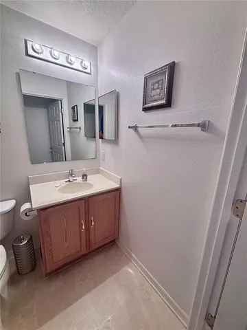 $1,950 | 6925 Hemlock Road, Ocala, FL 34472