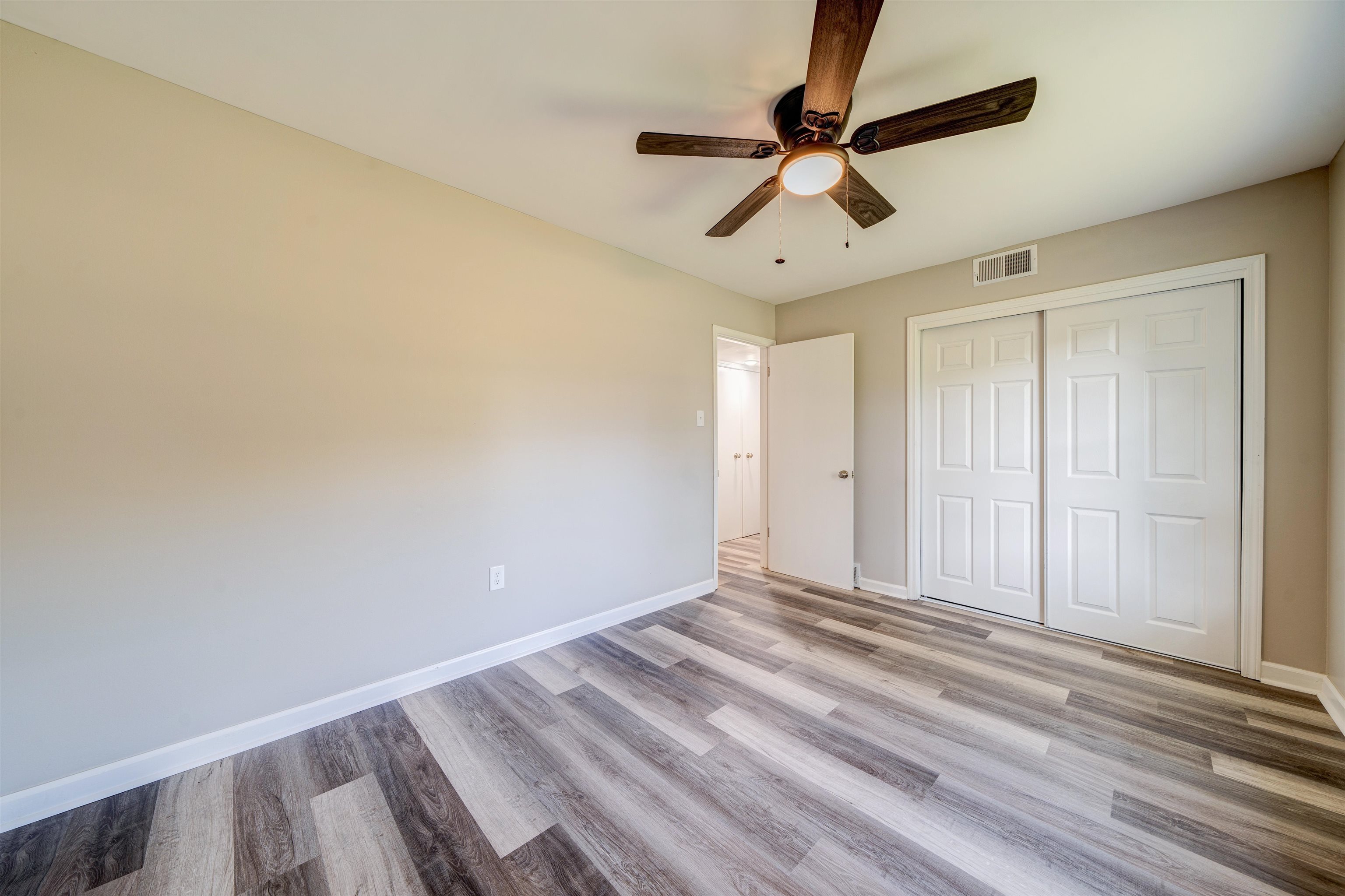 6800 Dawnhill Road Bartlett, TN 38135 - Photo 16 of 24 Gallery Image 16