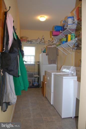 42703 Middle Ridge Place Broadlands, VA 20148 - Photo 19 of 30 Laundry Area 1