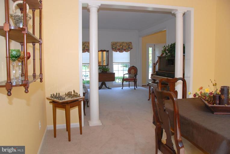 42703 Middle Ridge Place Broadlands, VA 20148 - Photo 5 of 30 Dining Room