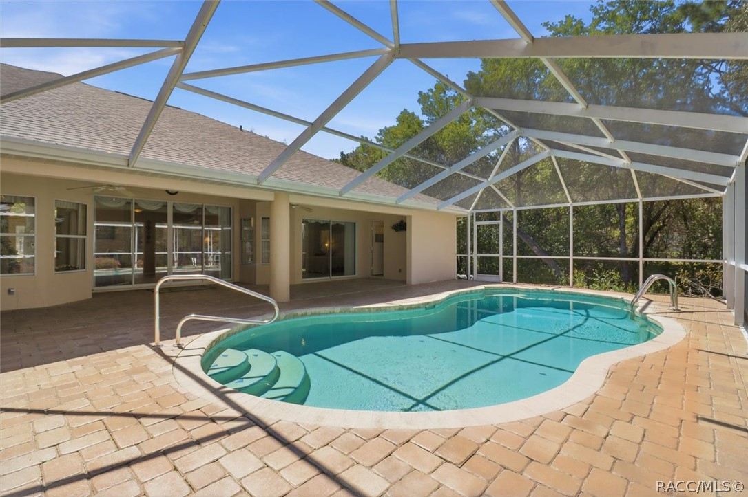 2399 West Pine Ridge Boulevard Beverly Hills, FL 34465 - Photo 8 of 46