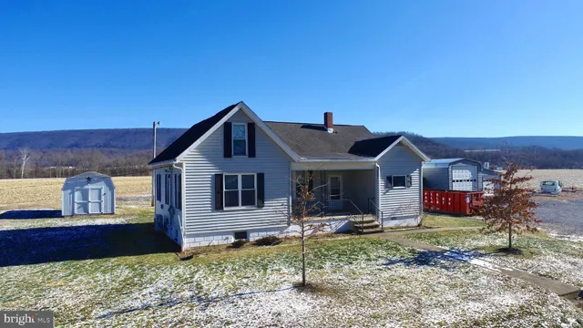 $289,000 | 1074 Highway 103, Mount Union, PA 17066