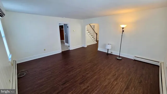 a close up view of washer and dryer