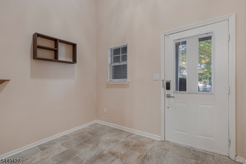 273 Greenfield Road Bridgewater, NJ 08807 - Photo 8 of 50 Gallery Image 8