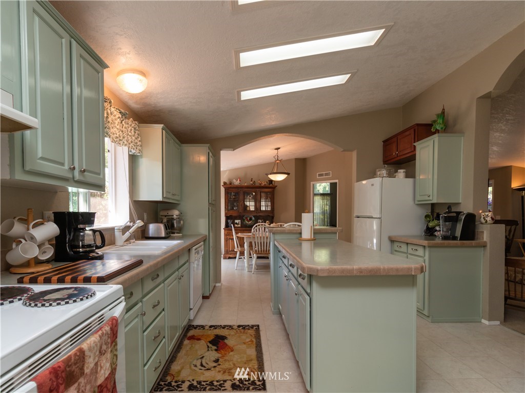 179 Dekay Road Hoquiam, WA 98550 - Photo 13 of 37 Gallery Image 13