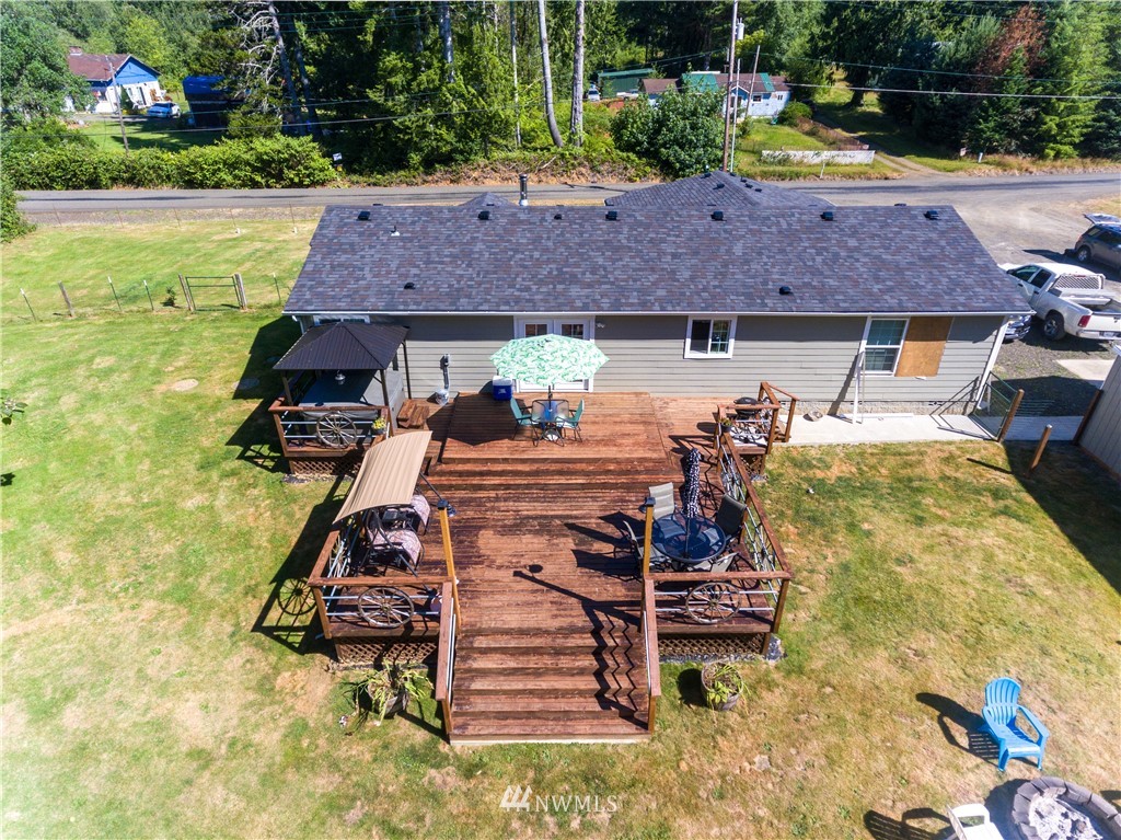 179 Dekay Road Hoquiam, WA 98550 - Photo 4 of 37 Gallery Image 4