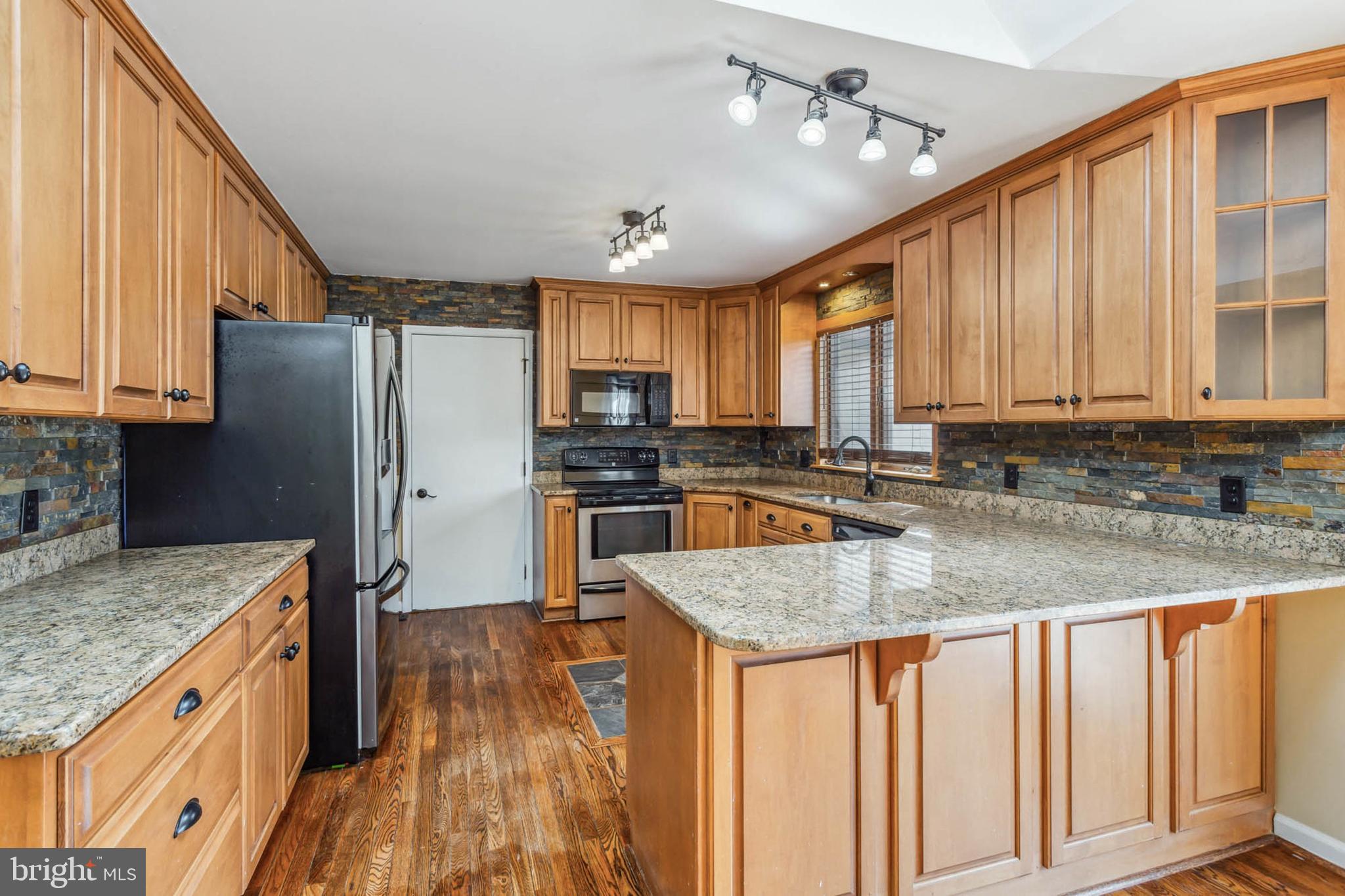 4226 Wolf Hill Drive Hampstead, MD 21074 - Photo 16 of 44