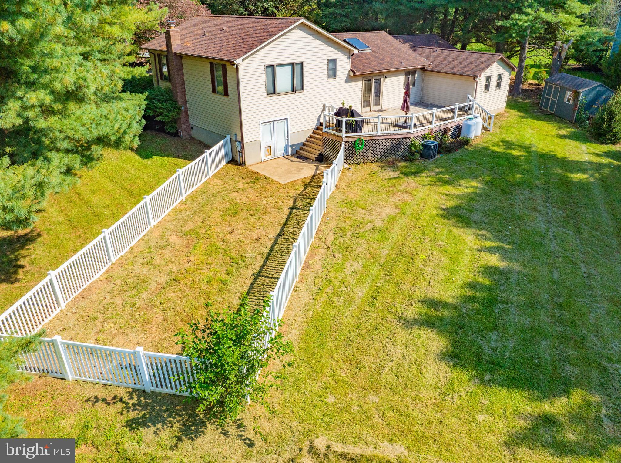 4226 Wolf Hill Drive Hampstead, MD 21074 - Photo 37 of 44