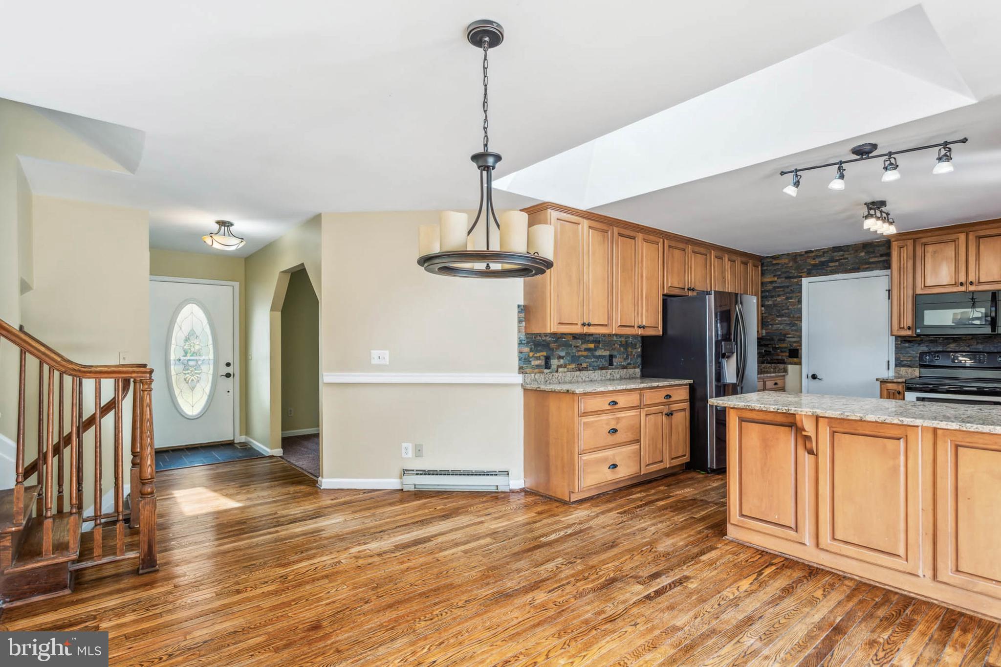 4226 Wolf Hill Drive Hampstead, MD 21074 - Photo 9 of 44