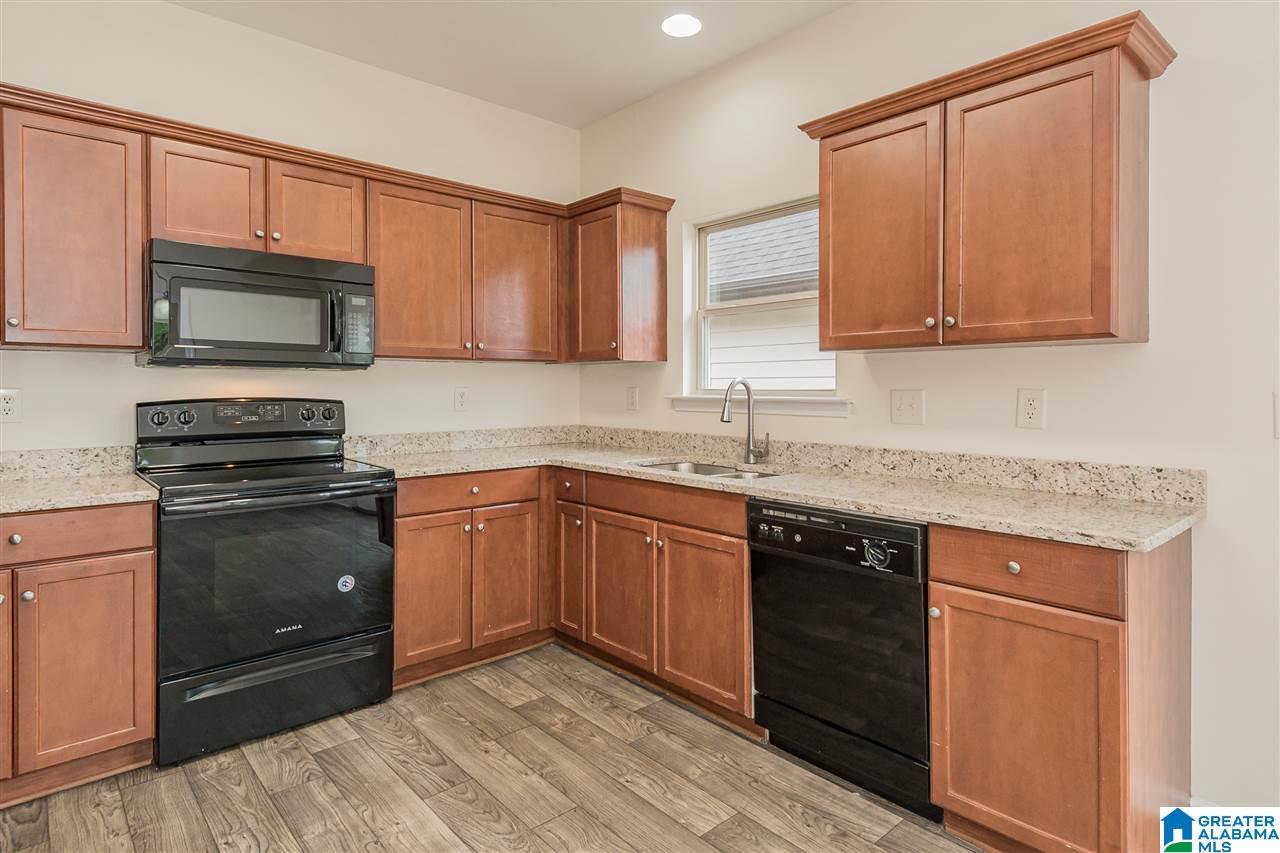 1017 Savannah Lane Calera, AL 35040 - Photo 9 of 26