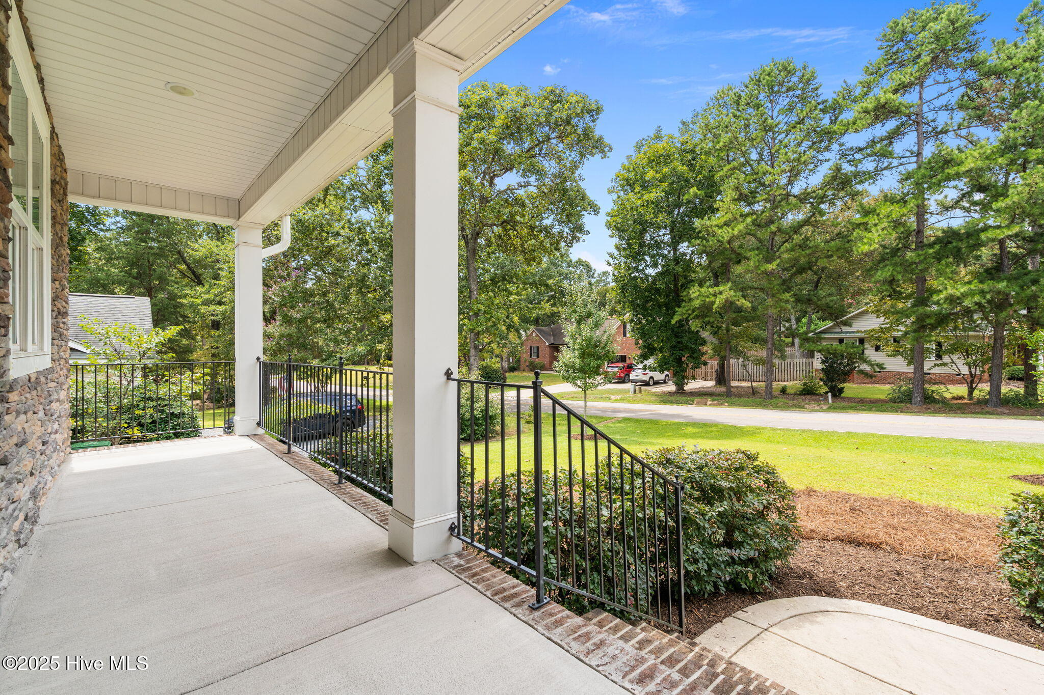790 Burning Tree Road Pinehurst, NC 28374 - Photo 3 of 53 44-web-or-mls-DSC06502