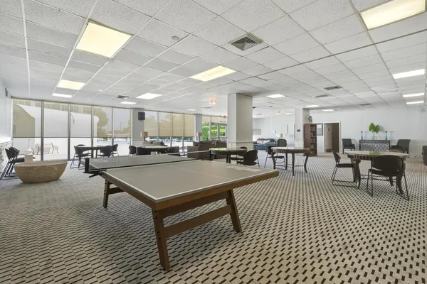 $2,150 | 2100 Sans Souci Boulevard, Unit A1507, North Miami, FL 33181