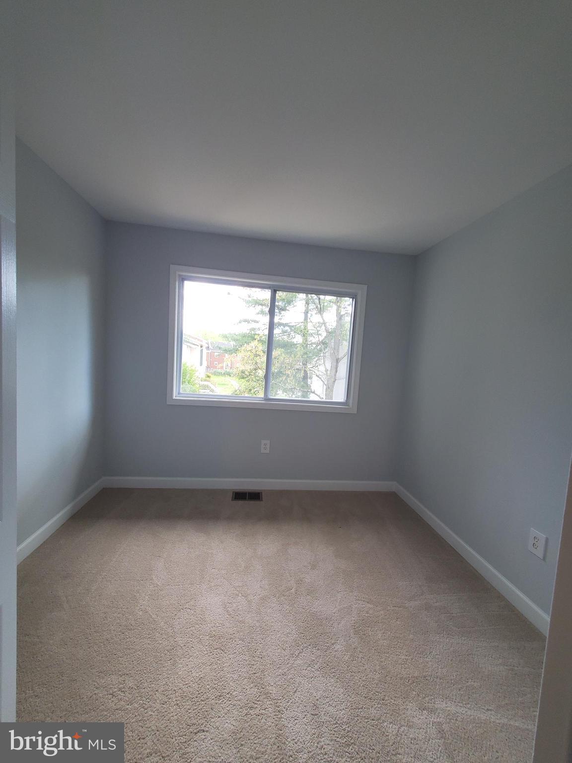 8092 Edinburgh Drive Springfield, VA 22153 - Photo 25 of 50 Bedroom 3