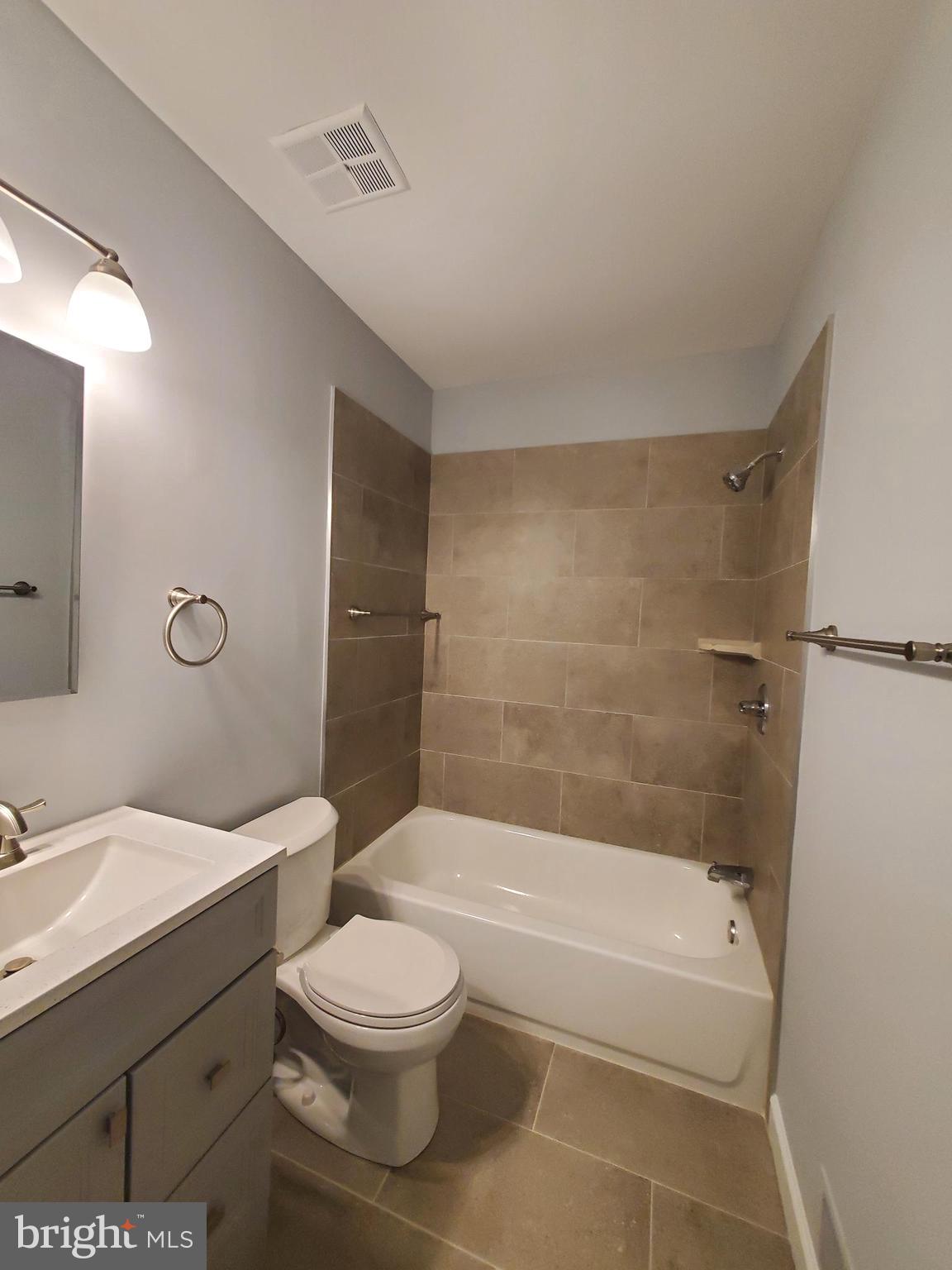 8092 Edinburgh Drive Springfield, VA 22153 - Photo 27 of 50 2nd Full Bath