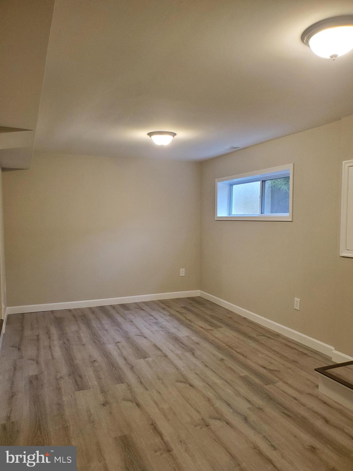 8092 Edinburgh Drive Springfield, VA 22153 - Photo 34 of 50 Family room Lower