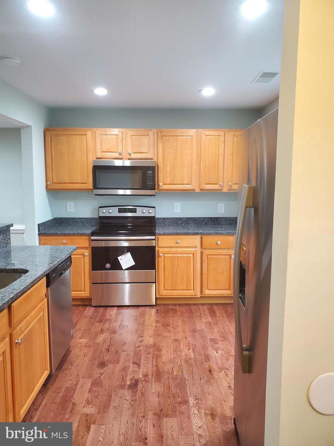 8092 Edinburgh Drive Springfield, VA 22153 - Photo 5 of 50 Kitchen With New Appliances