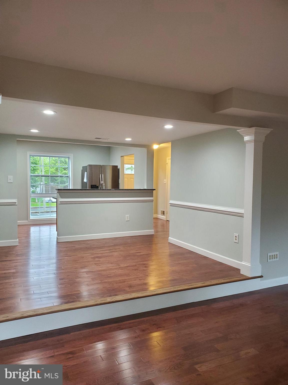 8092 Edinburgh Drive Springfield, VA 22153 - Photo 9 of 50 Open Floors