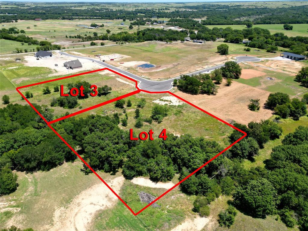 124 Blackstar Lane Decatur, TX 76234 - Photo 2 of 24 a view of a tennis court