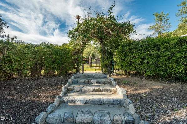 $1,987,891 | 11395 Oro Vista Avenue, Sunland, CA 91040