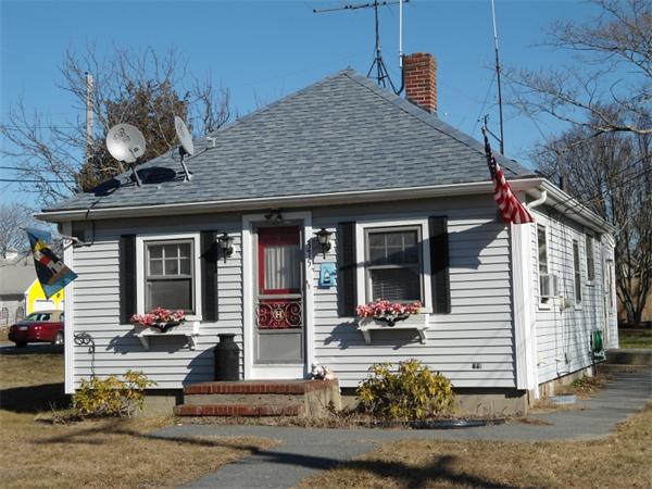 375 Sconticut Neck Road Fairhaven, MA 02719 - Photo 1 of 9 Gallery Image 1